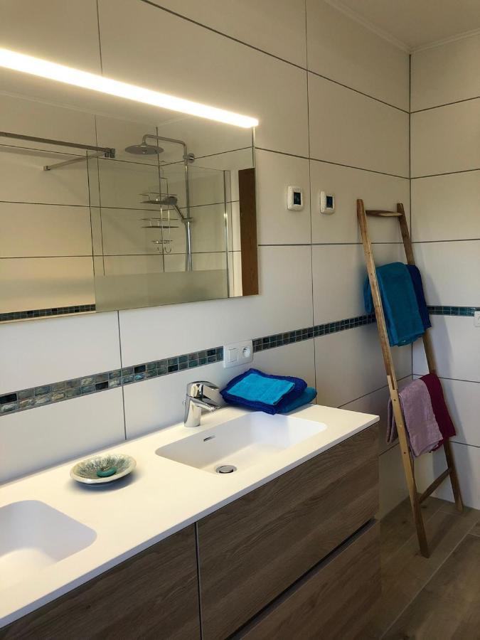 Haus Zissi Villa Burg Reuland Exteriör bild